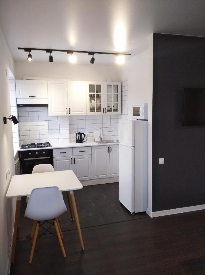 White Apartment Poltava Exterior foto